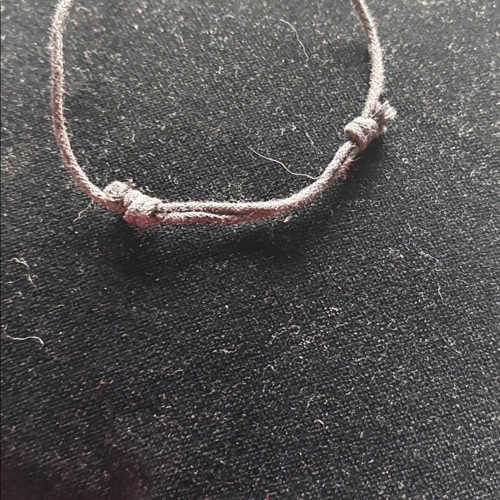 Elegant Pink Stone Pendant Necklace - Picture 2 of 2